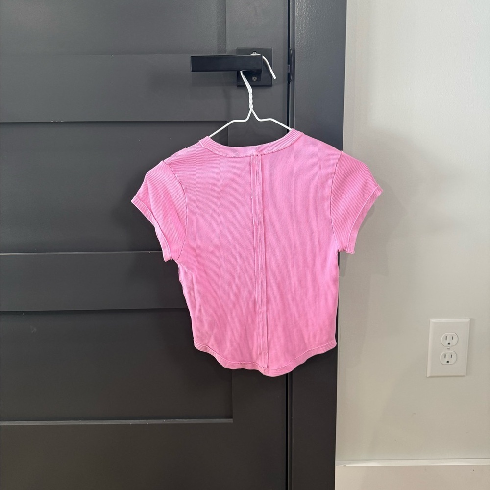 Altar’d State Baby Tee Pink Women’s Size Small - Picture 7 of 9